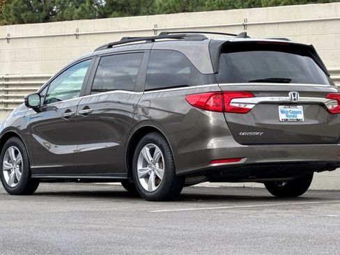 Used 2020 Honda Odyssey EX image 3