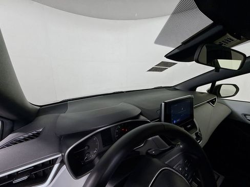 Used 2023 Toyota Corolla SE image 19