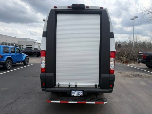 Used 2024 RAM ProMaster 3500 w/ Delivery Van Package FWD image 6