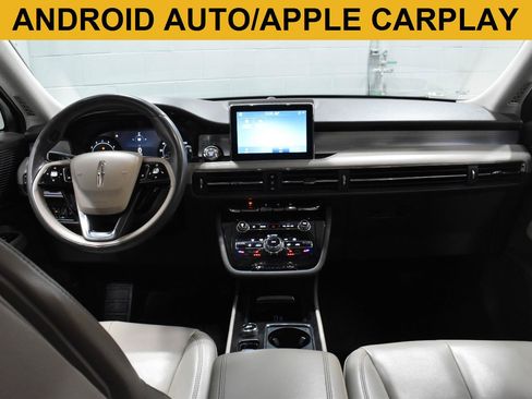 Used 2021 Lincoln Corsair FWD image 2