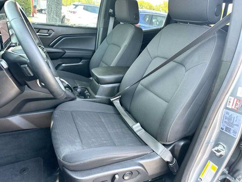 Used 2023 Chevrolet Colorado LT w/ LT Convenience Package II RWD image 17
