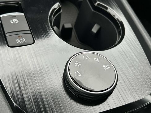 New 2026 Nissan Rogue SV AWD/4WD image 35