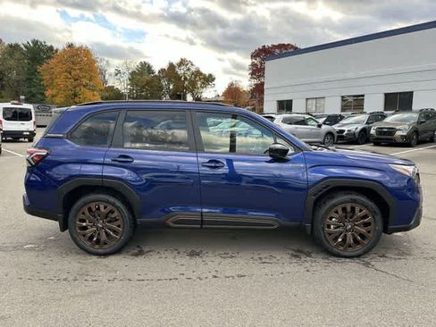 Used 2025 Subaru Forester Sport AWD/4WD image 3