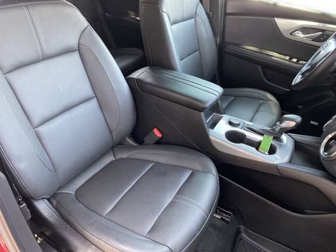 Used 2020 Chevrolet Blazer LT w/ Sound & Technology Package FWD image 33