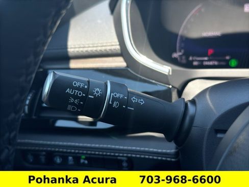 Certified 2023 Acura MDX SH-AWD w/ Advance Package image 10