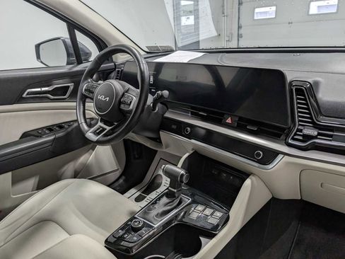 Certified 2023 Kia Sportage EX image 43
