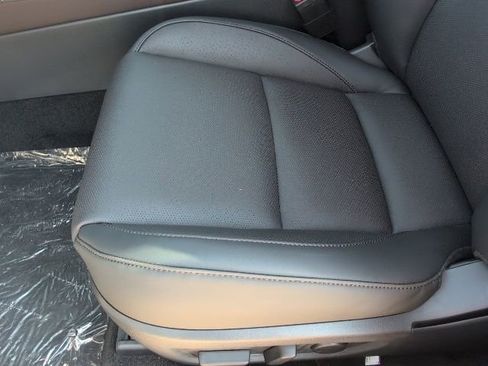 Used 2025 MAZDA CX-30 AWD 2.5 S w/ Premium Package image 19