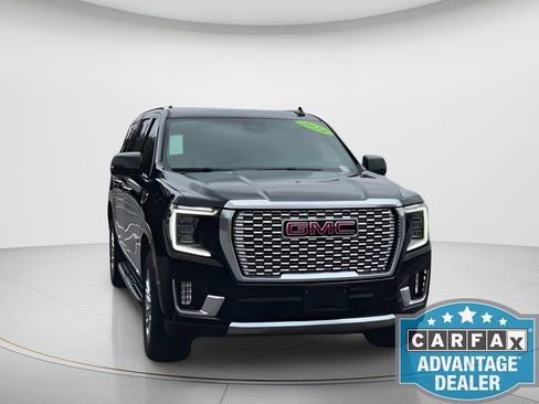 Used 2024 GMC Yukon XL Denali image 3