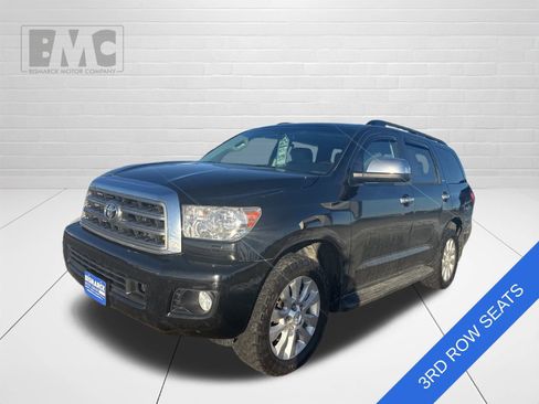 Used 2017 Toyota Sequoia Platinum image 1