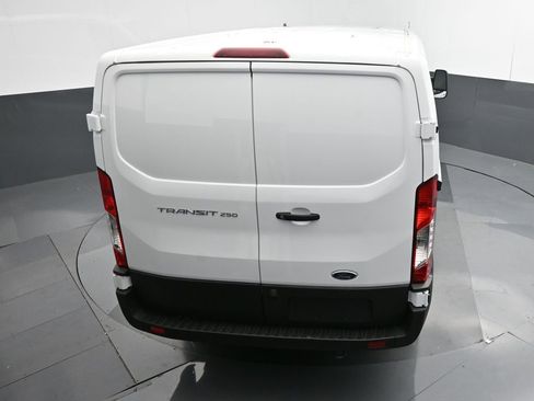 New 2025 Ford Transit 250 Low Roof image 34