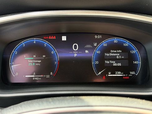 Used 2026 Toyota Corolla Cross XLE w/ Convenience Package FWD image 18