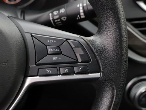 Used 2023 Nissan Altima 2.5 SV image 23