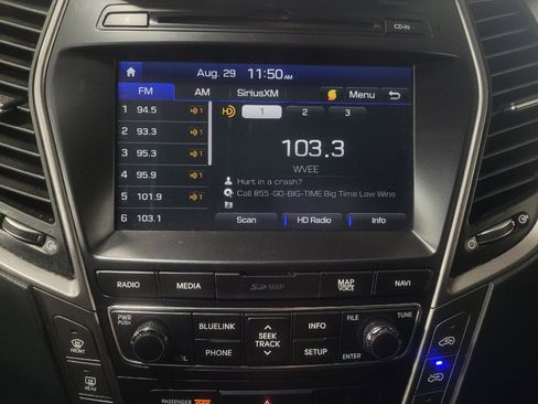 Used 2018 Hyundai Santa Fe Limited w/ Cargo Package FWD image 25