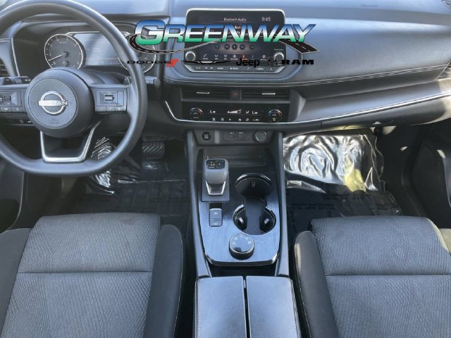 Used 2024 Nissan Rogue SV AWD/4WD image 12