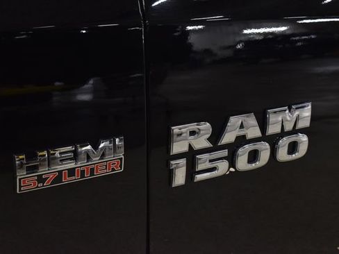 Used 2018 RAM 1500 Big Horn AWD/4WD image 40