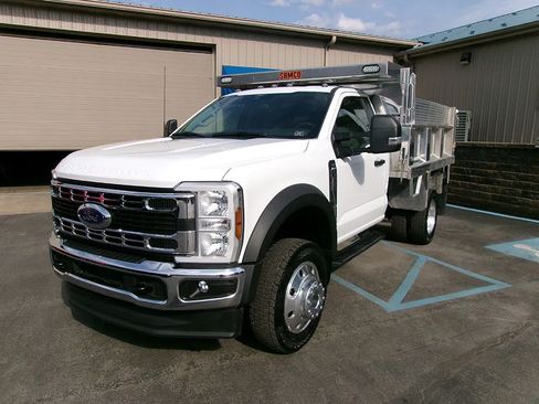 Used 2024 Ford F450 XLT w/ XLT Value Package AWD/4WD image 2