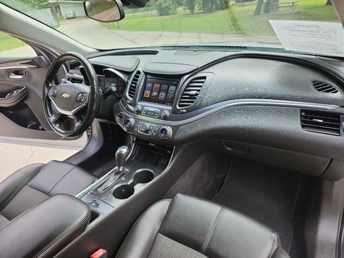 Used 2018 Chevrolet Impala LT image 35
