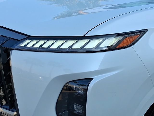 New 2026 INFINITI QX80 4WD image 7