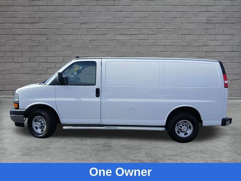 Used 2024 Chevrolet Express 2500 w/ Driver Convenience Package RWD image 2