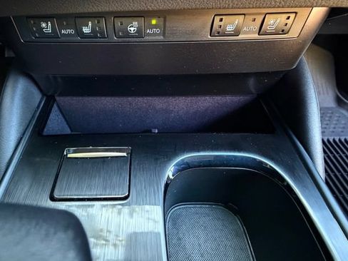 Certified 2023 Lexus ES 350 w/ Premium Package FWD image 33