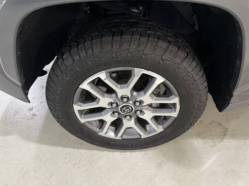 Used 2022 Toyota Tundra 1794 Edition image 11