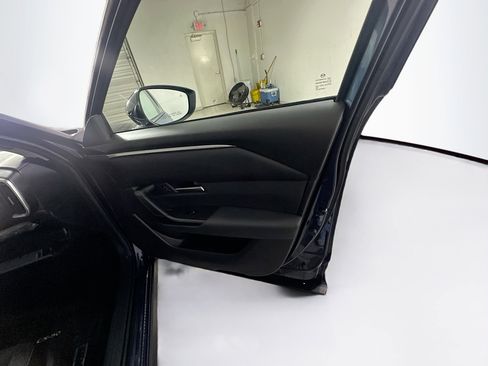 Used 2025 MAZDA CX-50 AWD 2.5 S w/ Preferred Package image 32