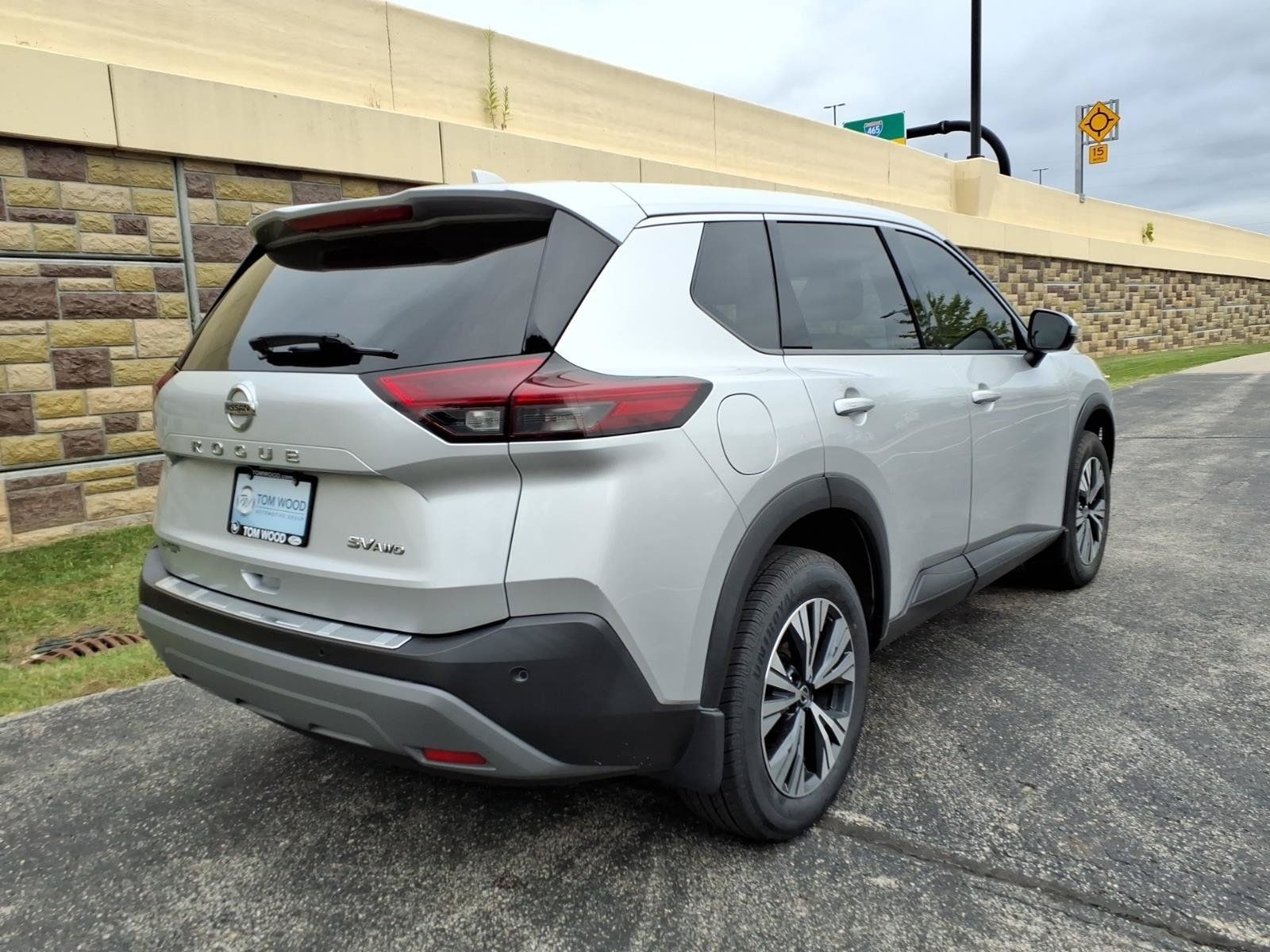 Used 2021 Nissan Rogue SV AWD/4WD image 10