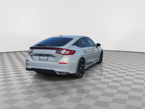 Used 2025 Honda Civic Sport image 8