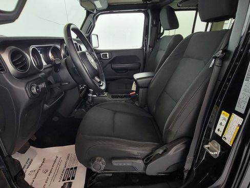 Used 2018 Jeep Wrangler Unlimited Sport S image 14