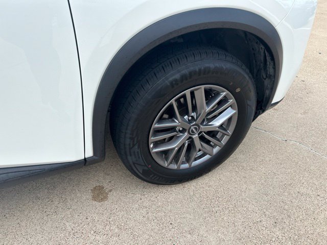Used 2024 Nissan Rogue S AWD/4WD image 14