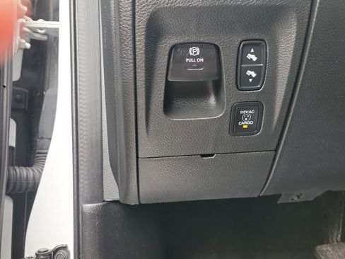 Used 2023 RAM 1500 Limited image 29