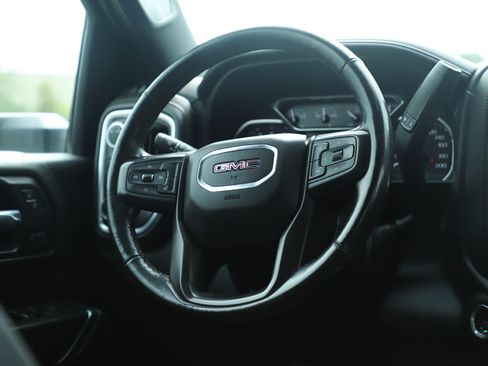 Used 2022 GMC Sierra 2500 AT4 w/ AT4 Preferred Package AWD/4WD image 14