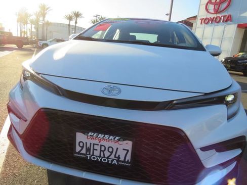 Certified 2026 Toyota Corolla SE image 5