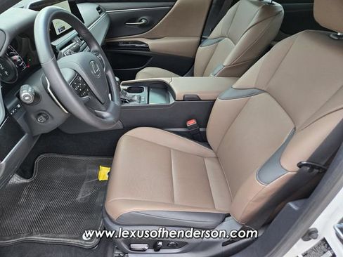 Certified 2025 Lexus ES 300h w/ Premium Package FWD image 11