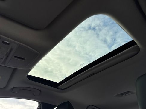 New 2026 Nissan Sentra SR w/ SR Premium Package image 22