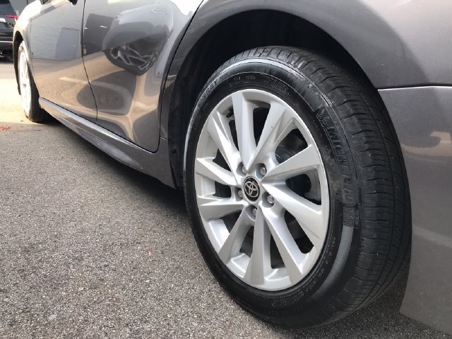 Used 2024 Toyota Camry SE FWD image 11