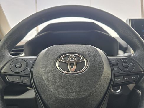 Certified 2025 Toyota RAV4 XLE AWD/4WD image 24