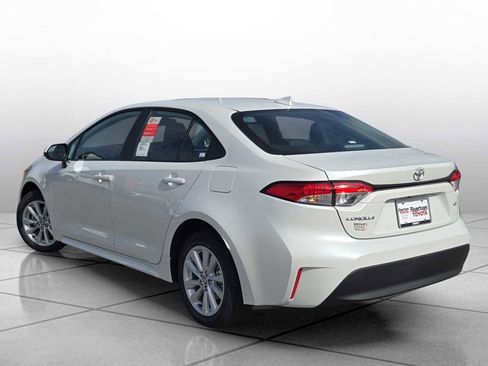 New 2026 Toyota Corolla LE image 13