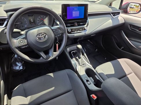 Used 2023 Toyota Corolla LE FWD image 8