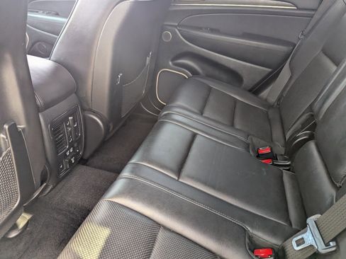 Used 2014 Jeep Grand Cherokee Summit image 16