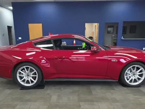 Used 2024 Ford Mustang GT Premium image 3