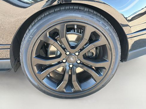 Used 2021 Land Rover Range Rover SV Autobiography Dynamic image 42