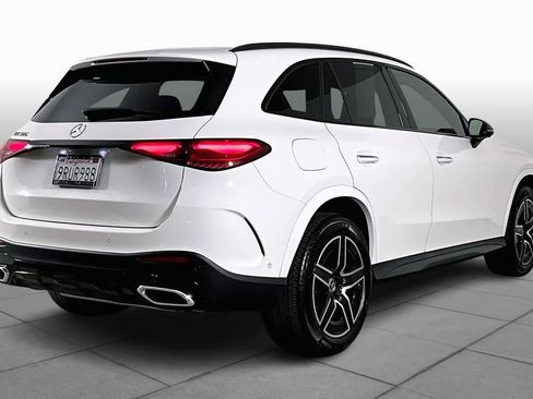 Used 2025 Mercedes-Benz GLC 300 image 12