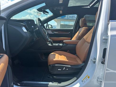 New 2026 Cadillac XT5 Premium Luxury w/ LPO, ONYX Package AWD/4WD image 24