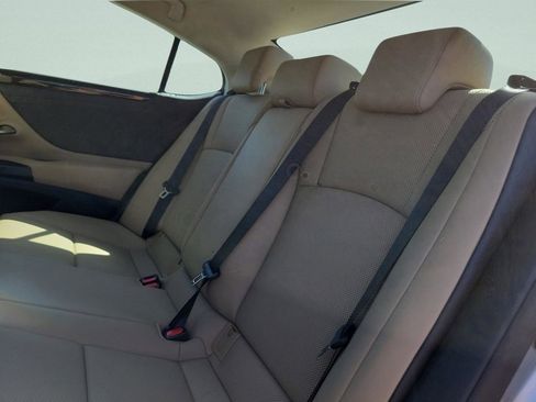 Used 2021 Lexus ES 350 w/ Premium Package image 8