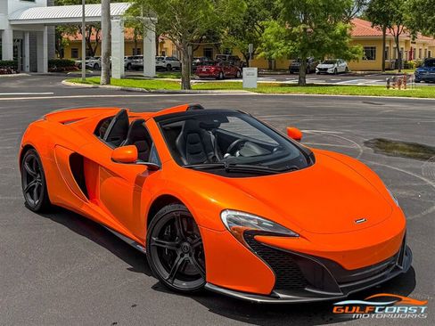 Used 2015 McLaren 650S Spider RWD image 66
