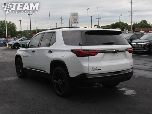Used 2022 Chevrolet Traverse Premier w/ Redline Edition AWD/4WD image 6
