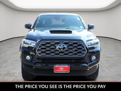 Used 2023 Toyota Tacoma TRD Sport AWD/4WD image 8