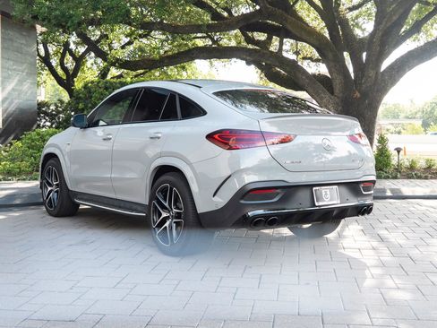 Used 2025 Mercedes-Benz GLE 53 AMG 4MATIC Coupe image 16