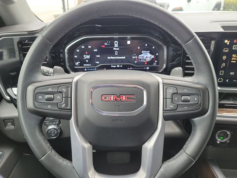 Used 2023 GMC Sierra 1500 Elevation image 18